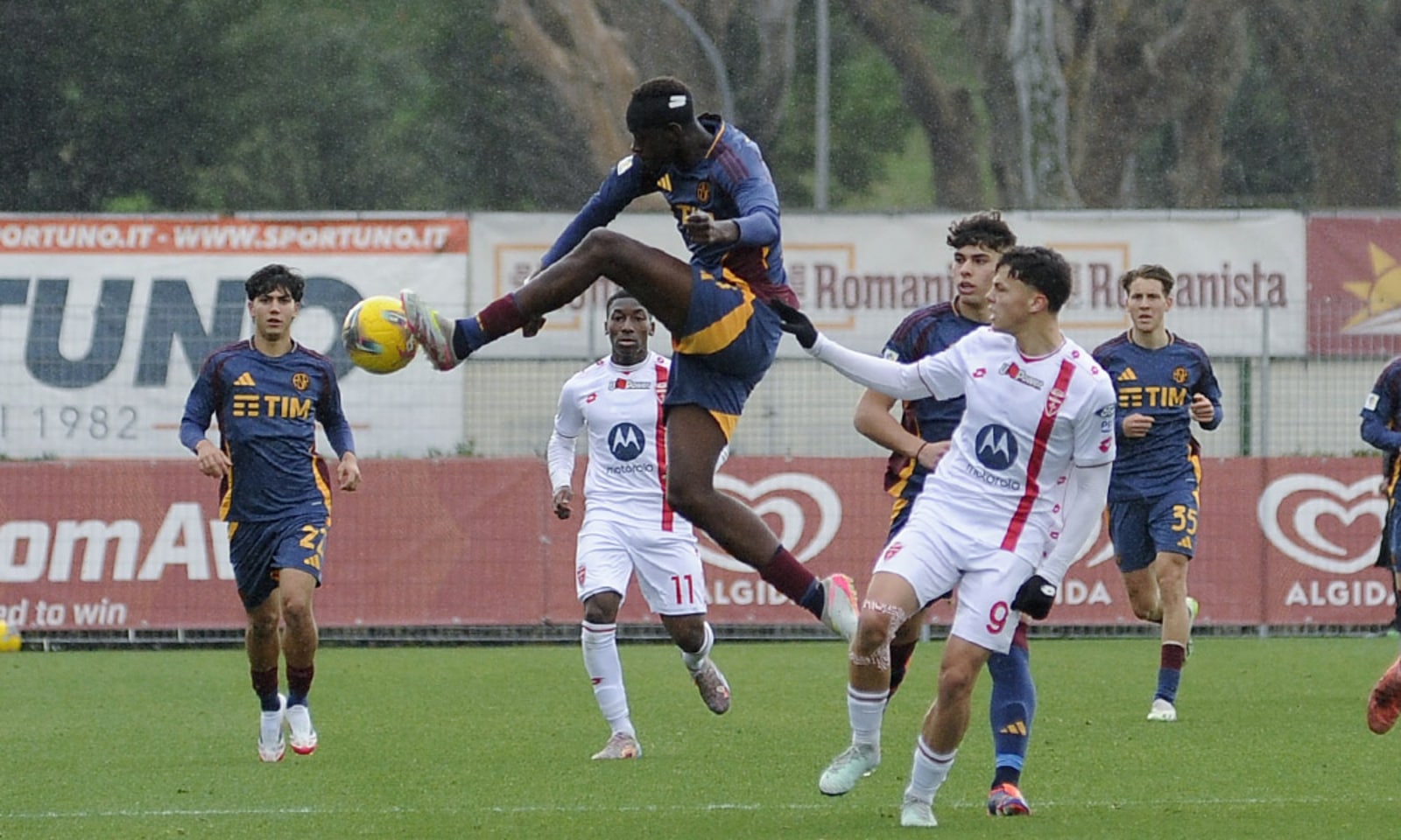 Mohamed Seck con la maglia della Roma Primavera