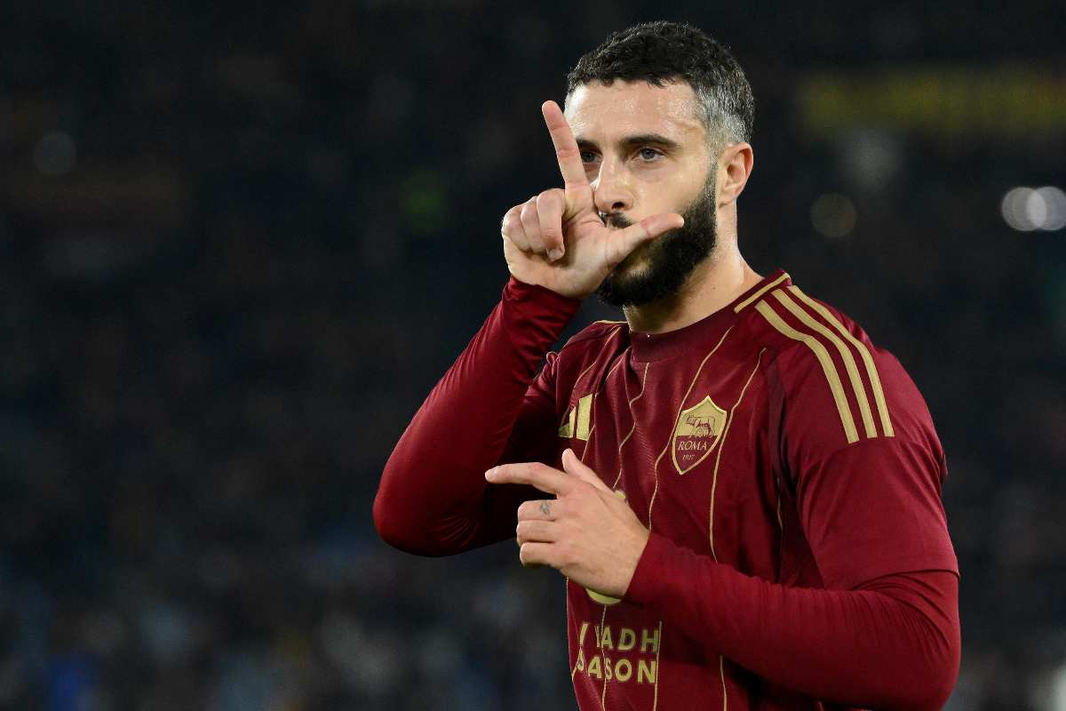 Calciomercato Roma, Massara valuta Hermoso: il Valencia bussa alla porta Calciomercato Roma, Massara valuta Hermoso: il Valencia bussa alla porta