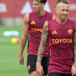 Angelino in allenamento a Trigoria