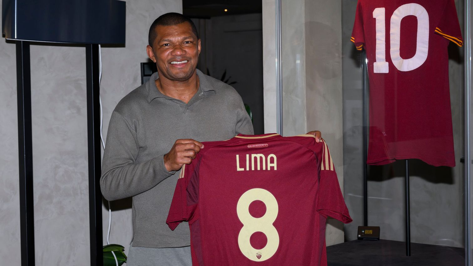 Everton Roma Legends: si aggiungono Pizarro, Tonetto, Perotti e Lima Everton Roma Legends: si aggiungono Pizarro, Tonetto, Perotti e Lima