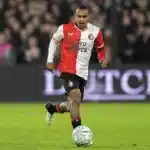 Igor Paixão in azione con la maglia del Feyenoord durante una partita di Eredivisie