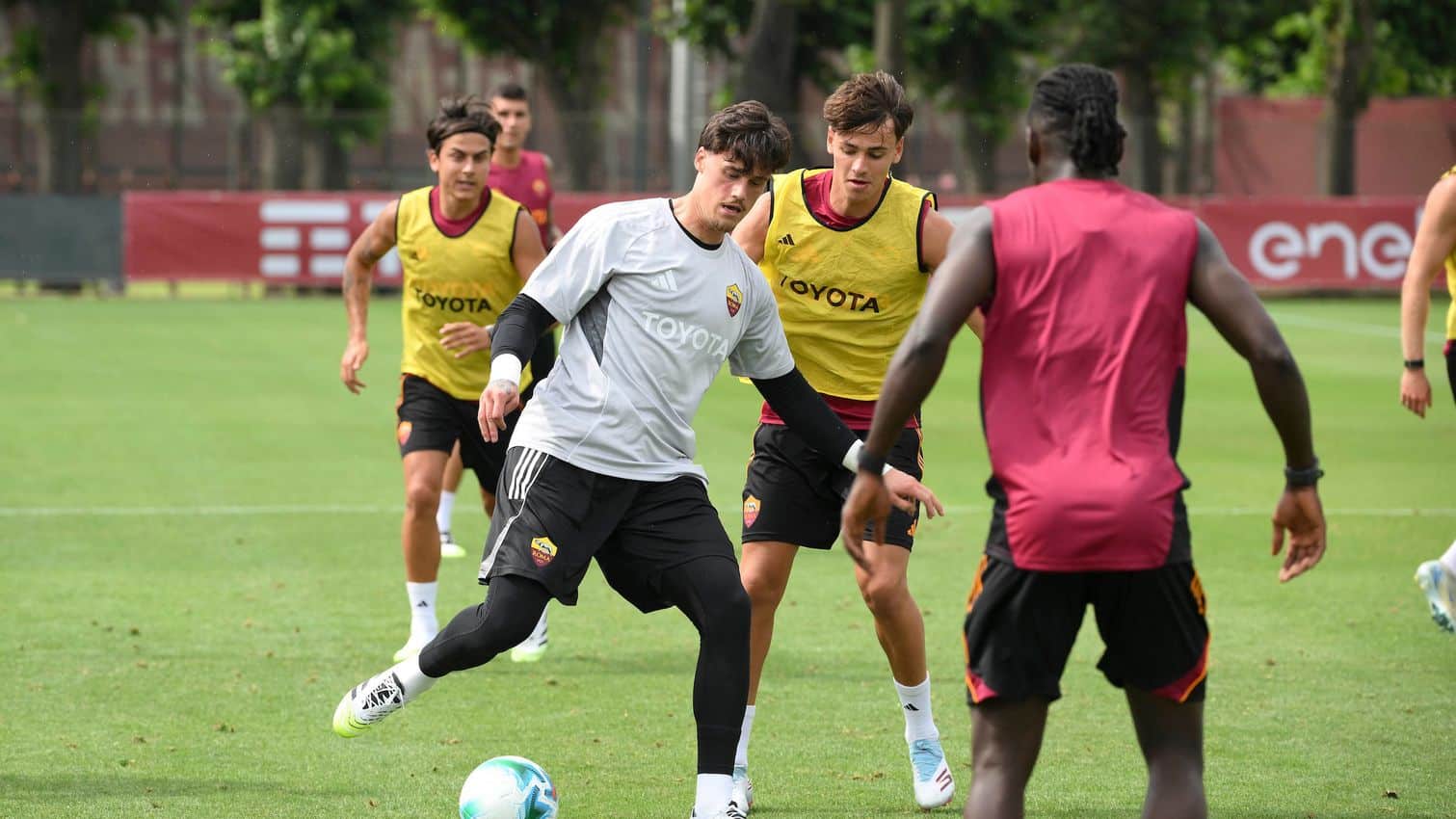 Roma, ritmi alla Gasperini: triple sedute e lavoro intenso a Trigoria Roma, ritmi alla Gasperini: triple sedute e lavoro intenso a Trigoria
