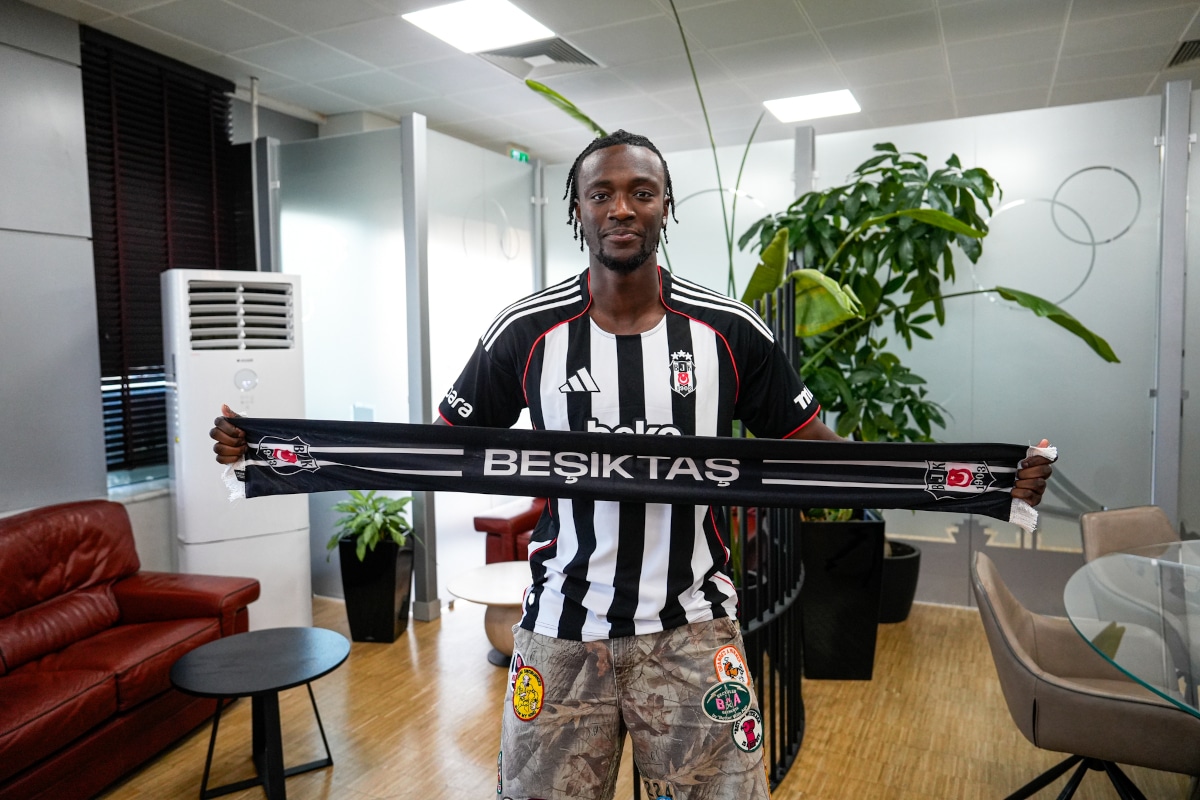 Tammy Abraham è ufficialmente un giocatore del Besiktas: visite mediche e messaggio ai tifosi