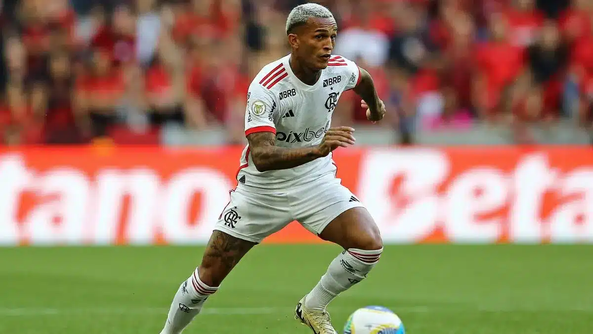 Calciomercato Roma, occhi puntati su Wesley: primo contatto con il Flamengo Calciomercato Roma, occhi puntati su Wesley: primo contatto con il Flamengo