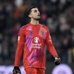 Mattia Perin con la maglia della Juventus durante una partita di Coppa Italia